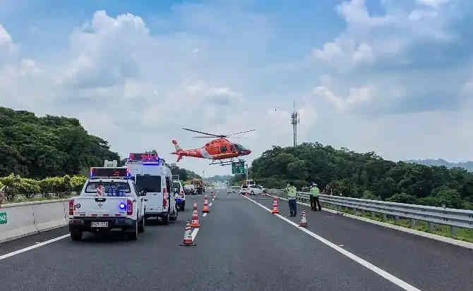 横沥镇高速公路汽车救援案例